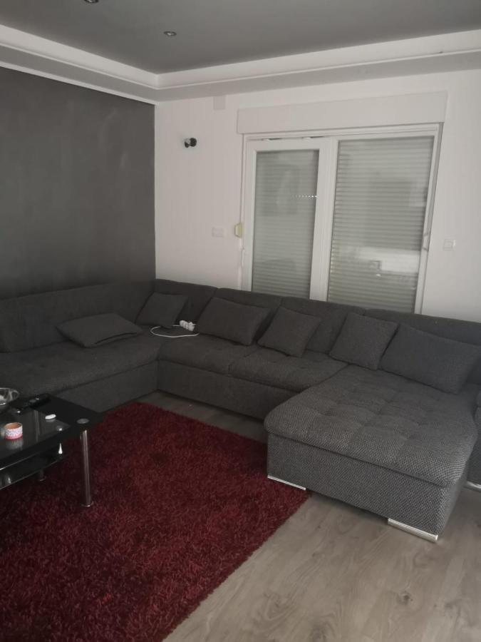 Apartment Istuk คาชเตลา ภายนอก รูปภาพ