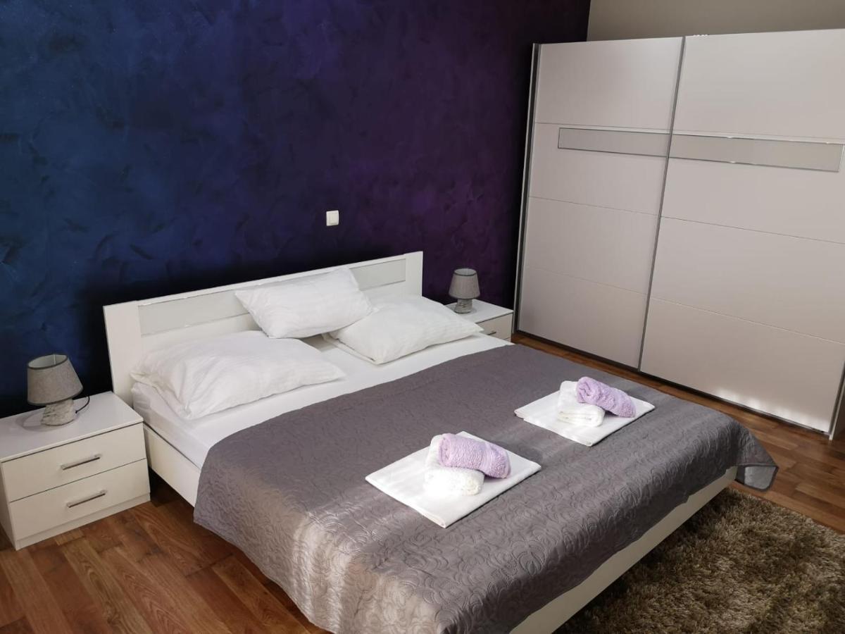 Apartment Istuk คาชเตลา ภายนอก รูปภาพ